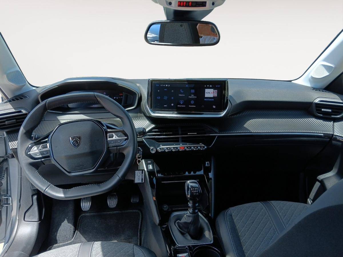 peugeot-208-2025-gasolina-1199cc