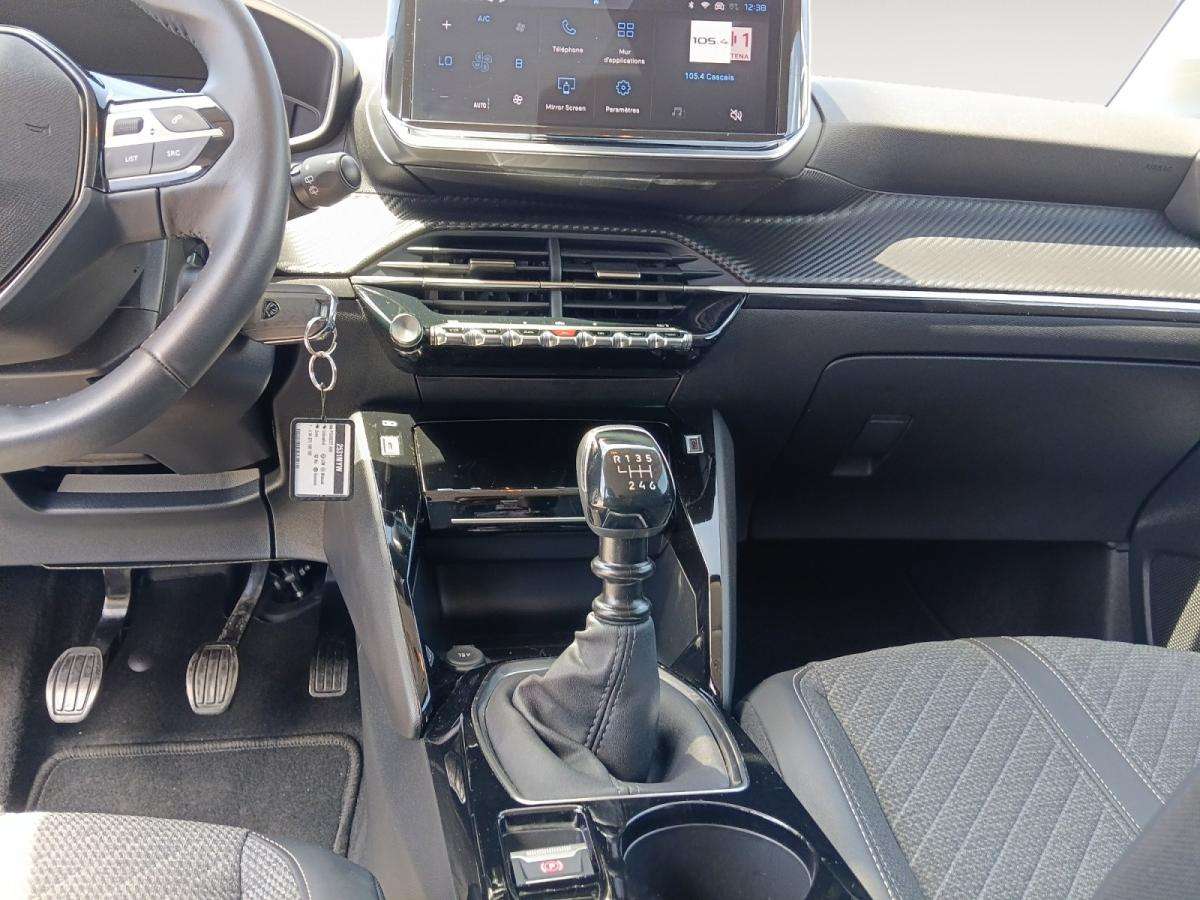 peugeot-208-2025-gasolina-1199cc