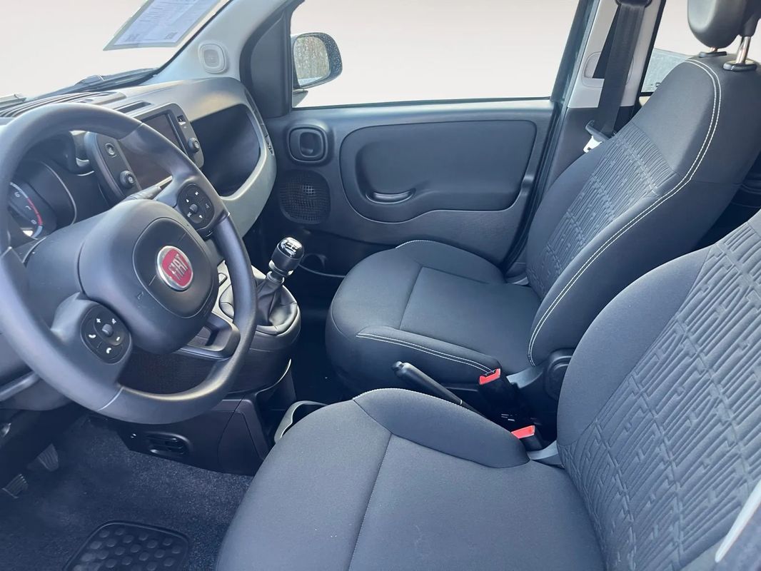 fiat-panda-2024-gasolina-999cc