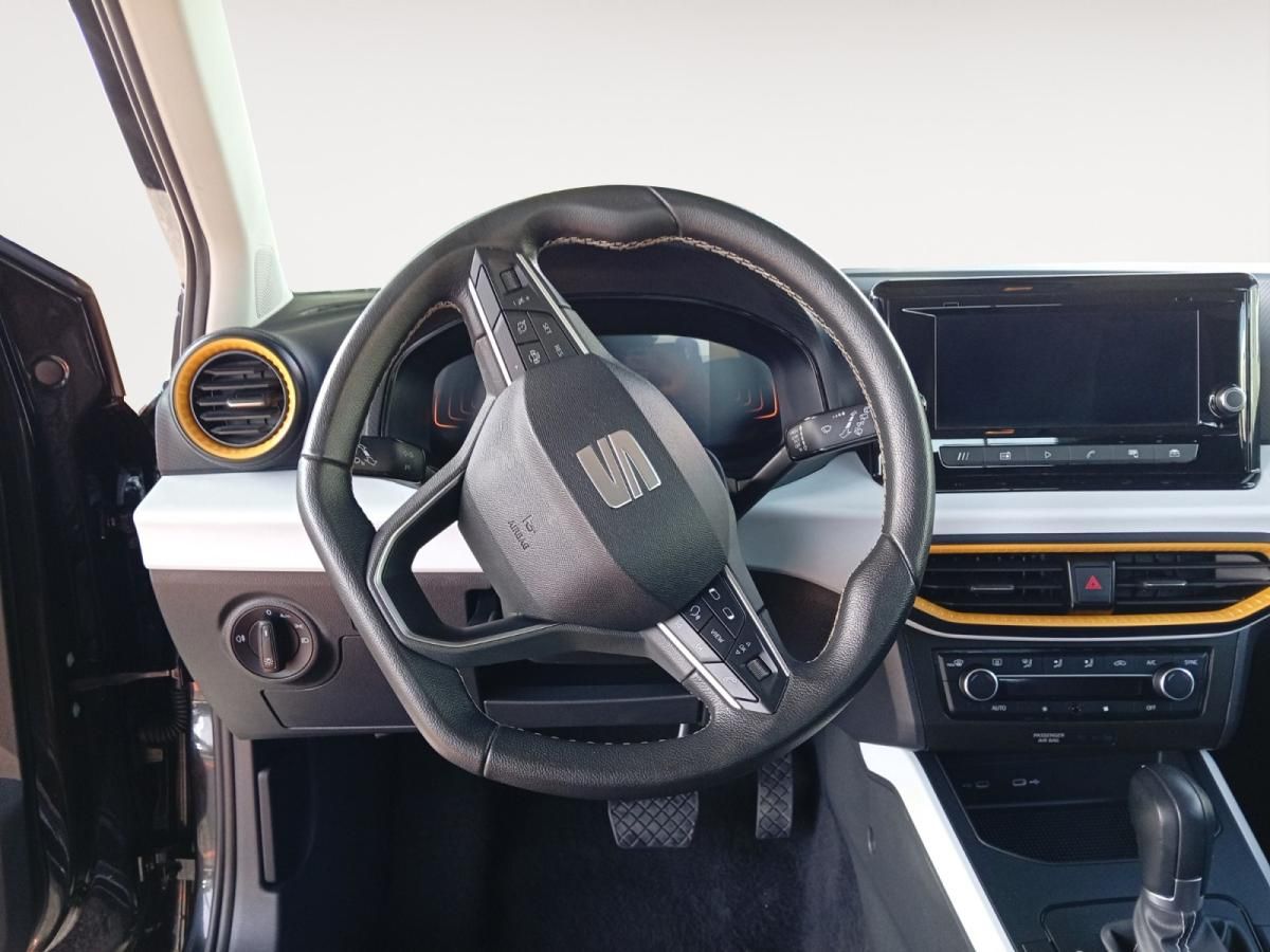 seat-arona-2024-gasolina-999cc