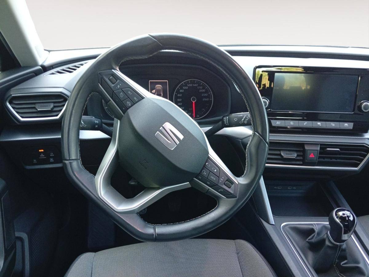 seat-leon-st-2024-gasolina-999cc