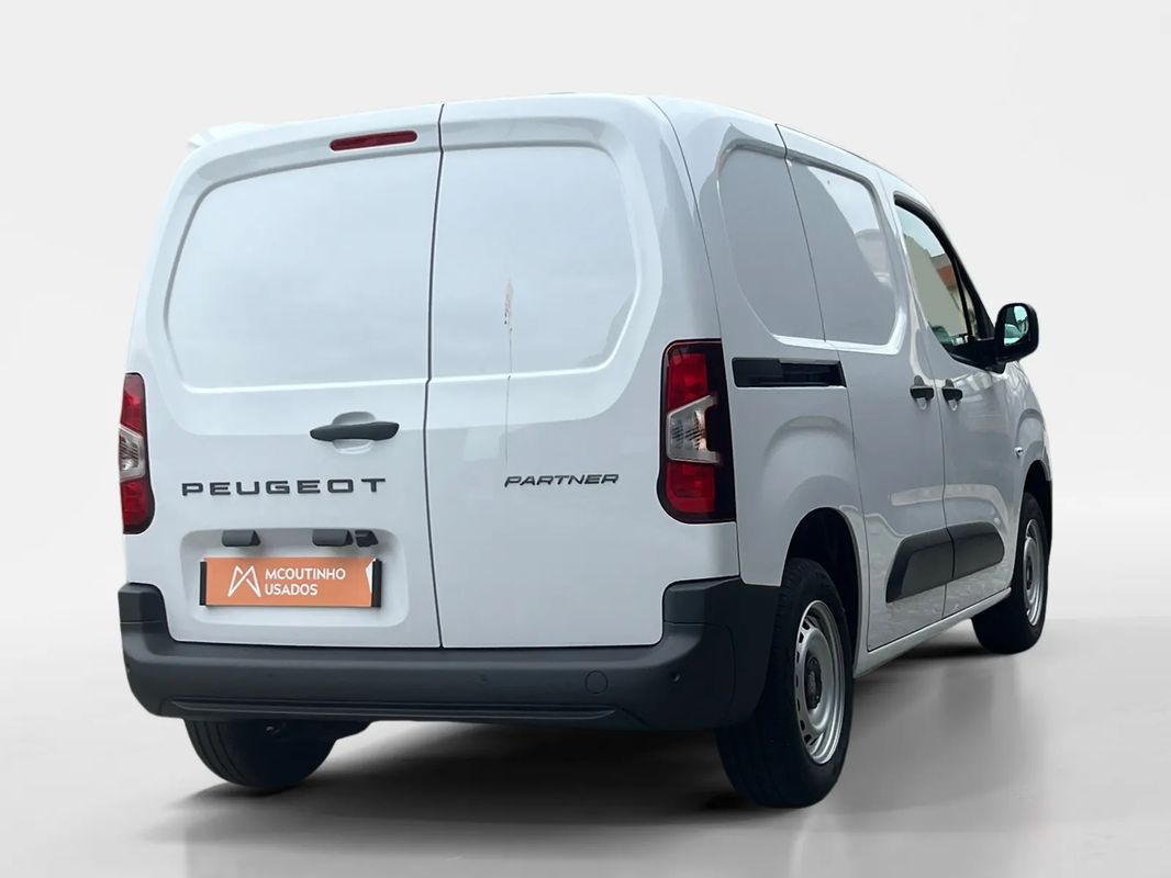 peugeot-partner-2024-diesel-1499cc