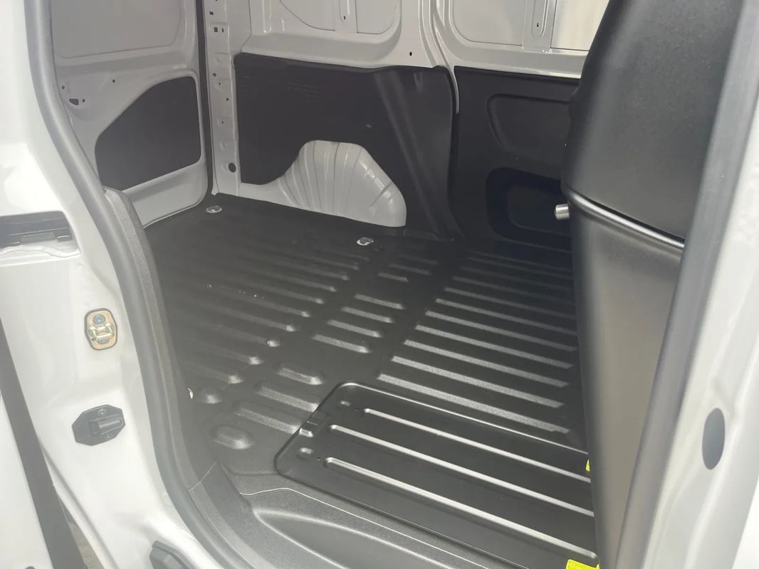 peugeot-partner-2024-diesel-1499cc