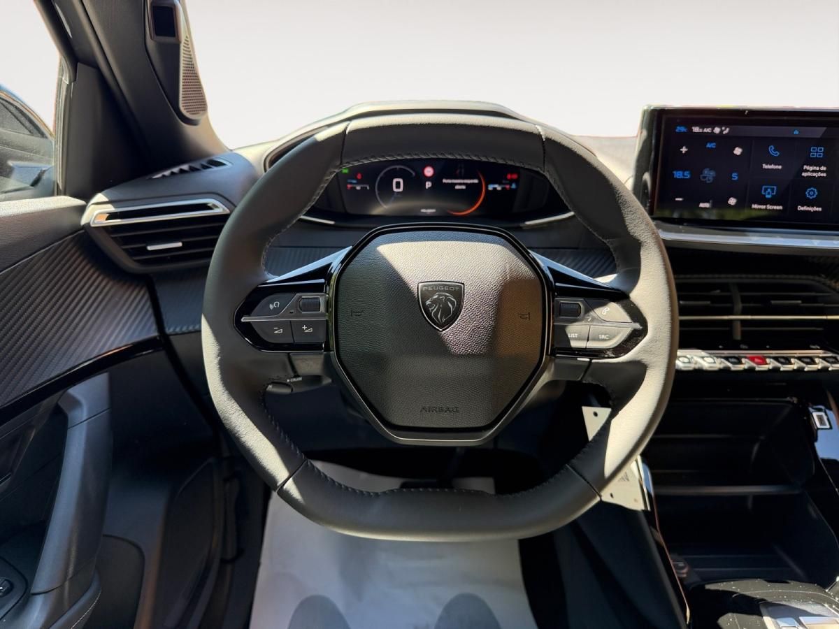 peugeot-2008-2026-gasolina-1199cc