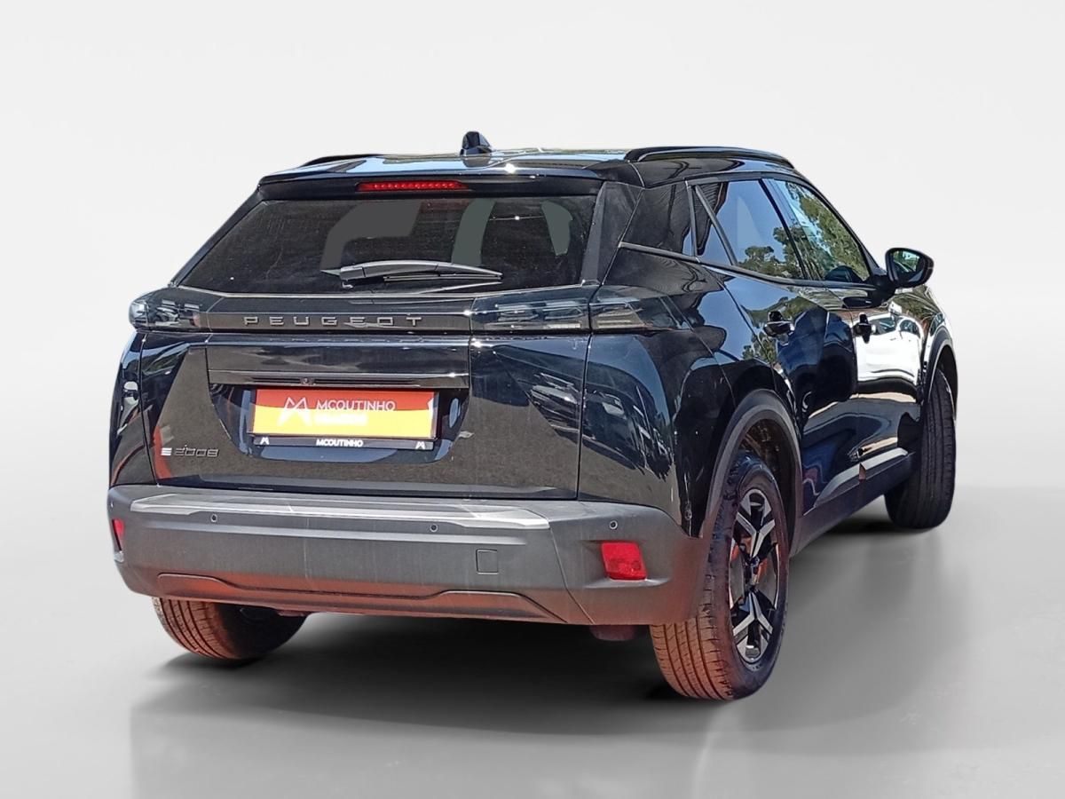 peugeot-2008-2025-eletrico-0cc