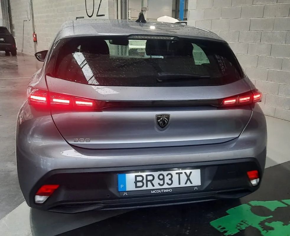 peugeot-308-2025-gasolina-1199cc