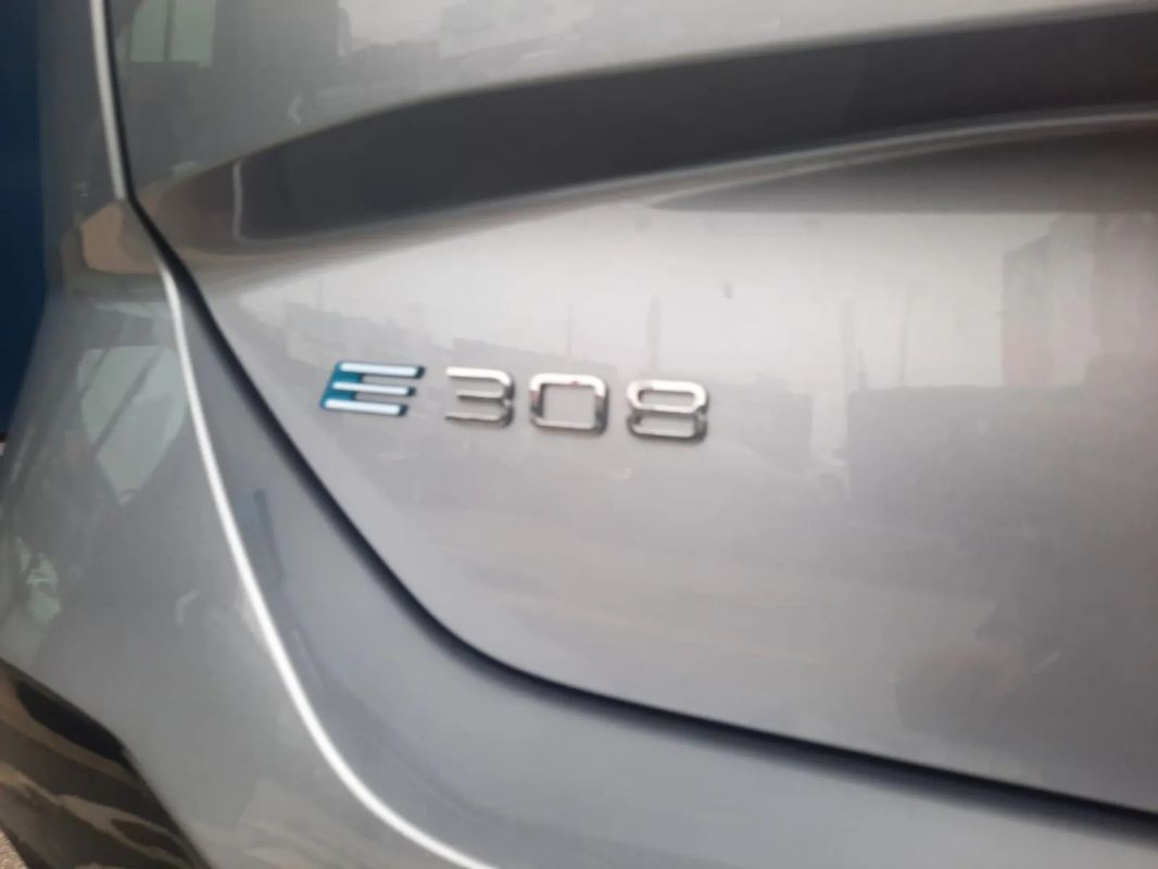 peugeot-e-308-2025-eletrico-0cc
