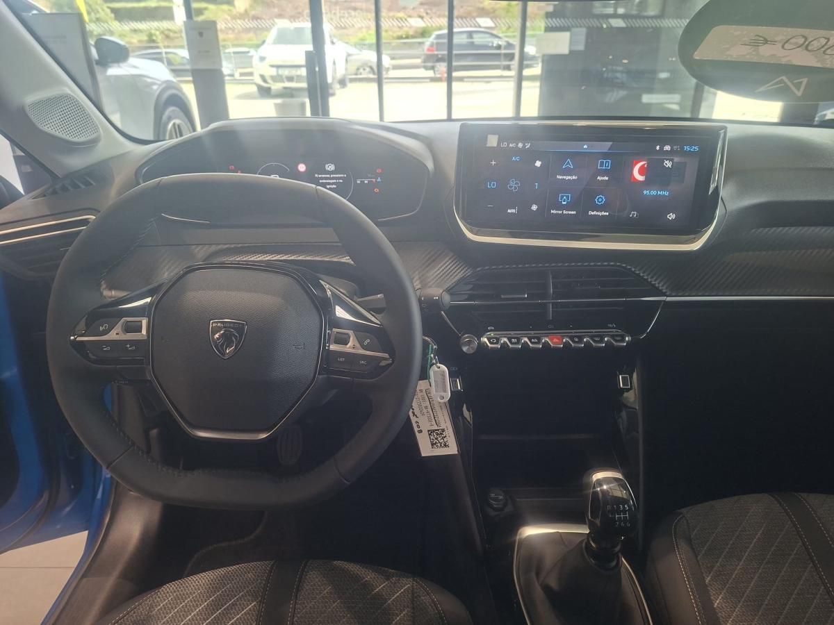peugeot-208-2026-gasolina-1199cc