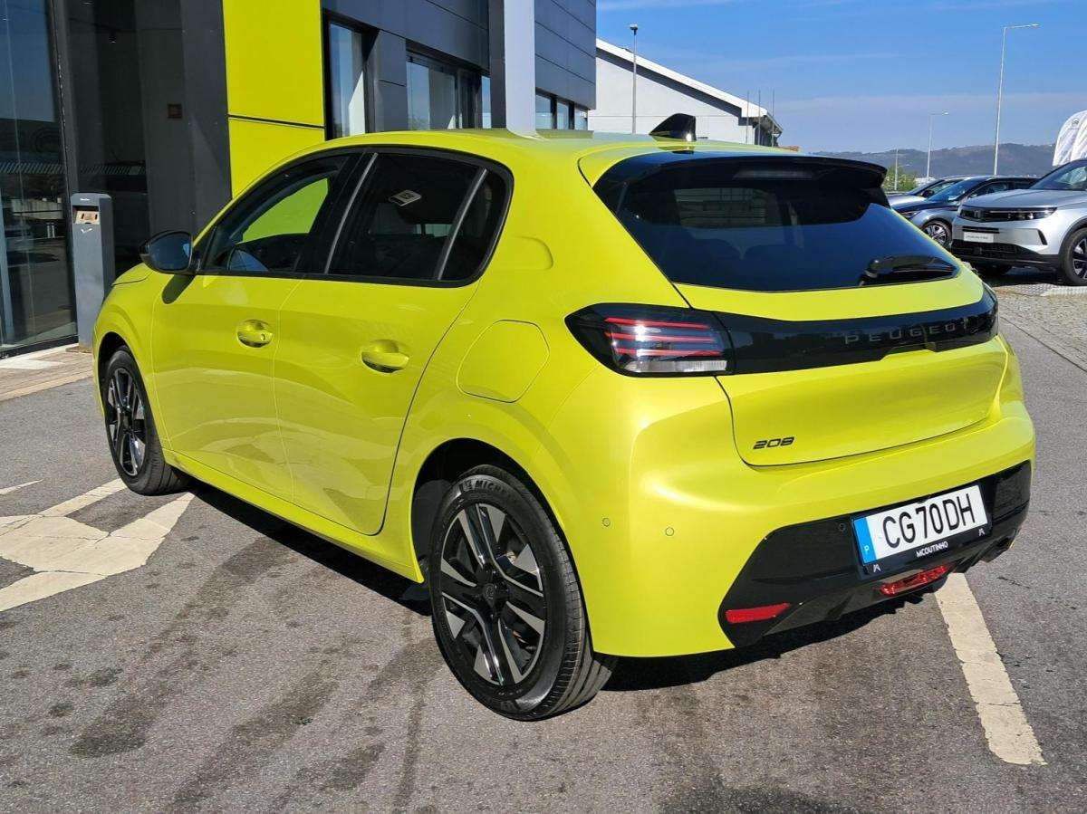 peugeot-208-2026-gasolina-1199cc