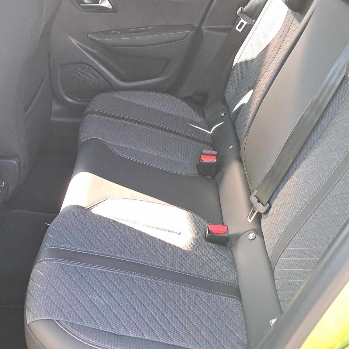 peugeot-208-2026-gasolina-1199cc