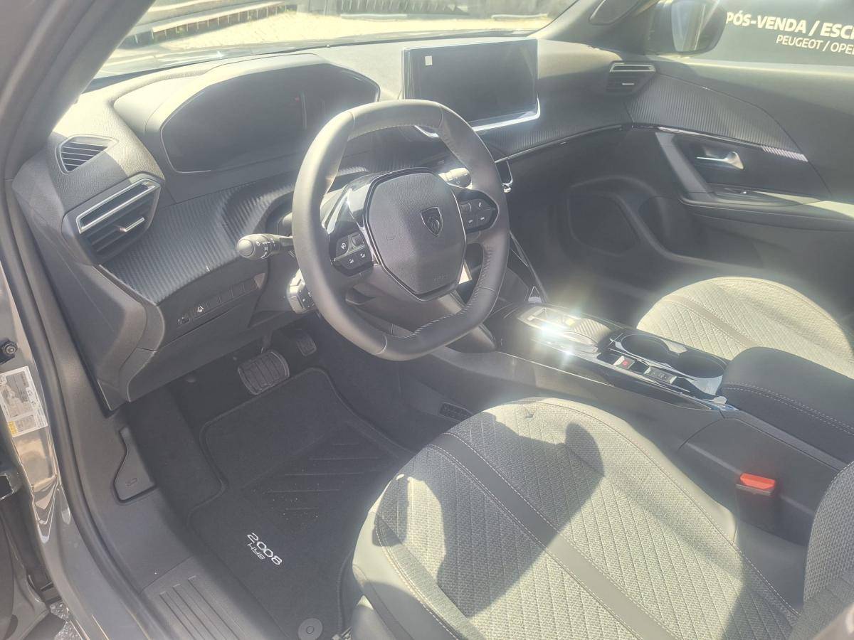 peugeot-2008-2026-gasolina-1199cc