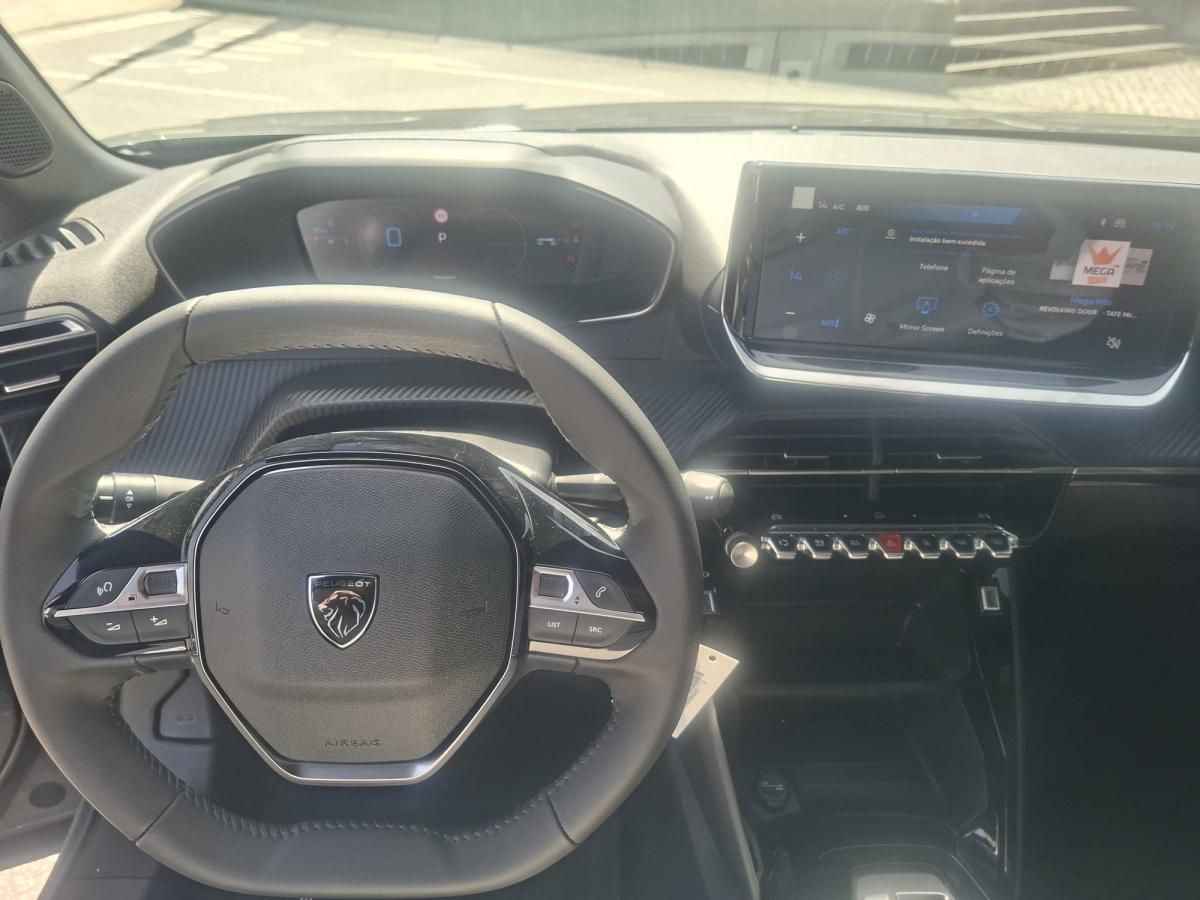 peugeot-2008-2026-gasolina-1199cc