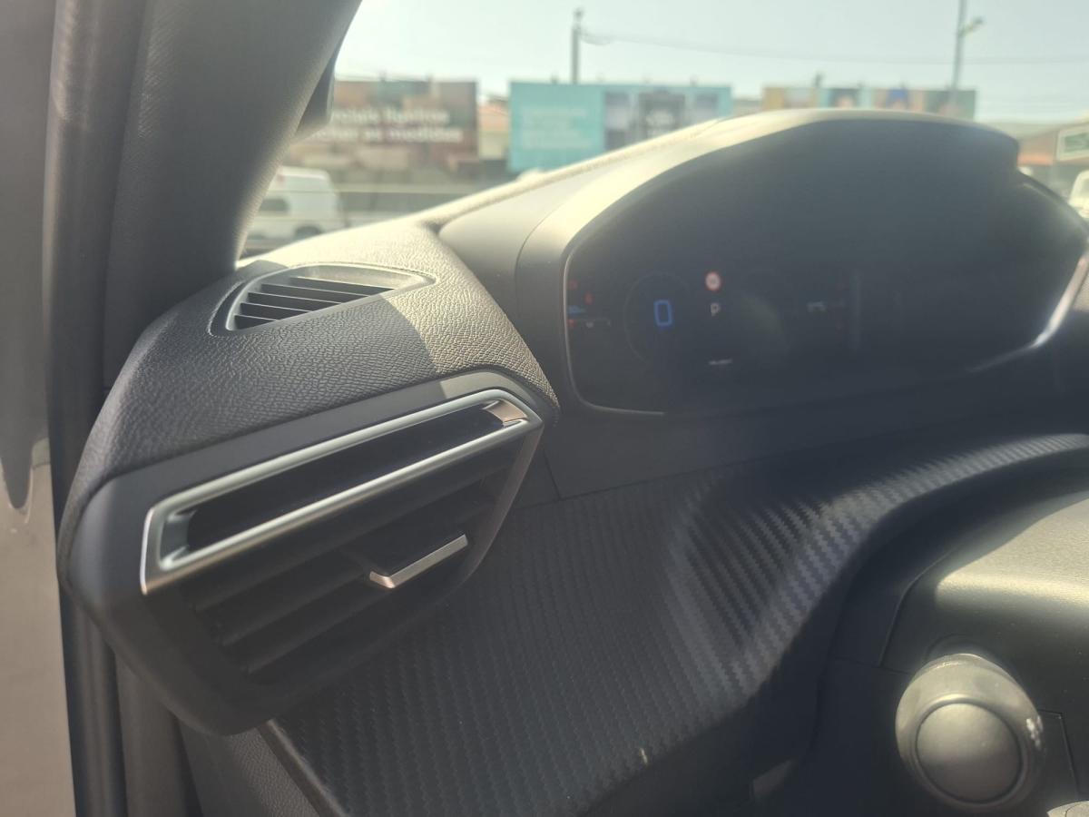 peugeot-2008-2026-gasolina-1199cc