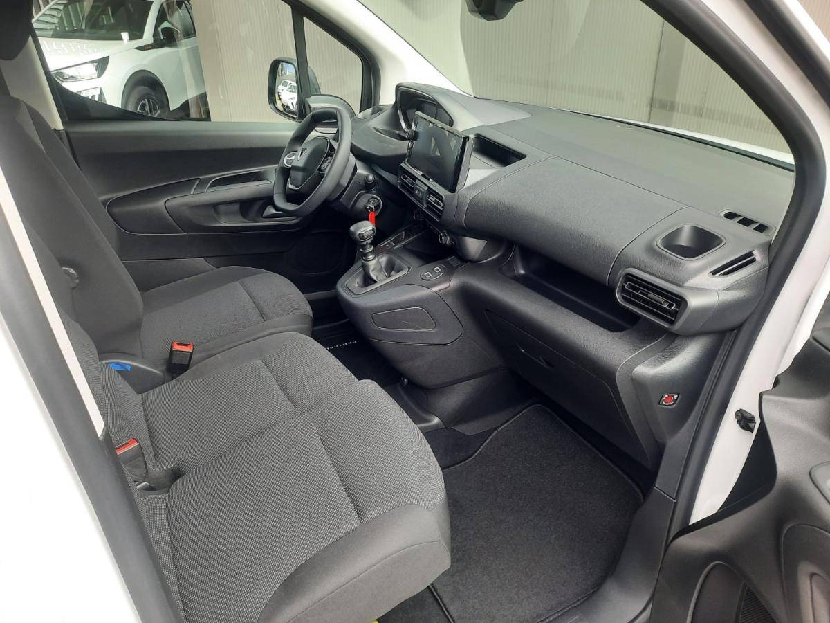 peugeot-partner-2026-diesel-1499cc