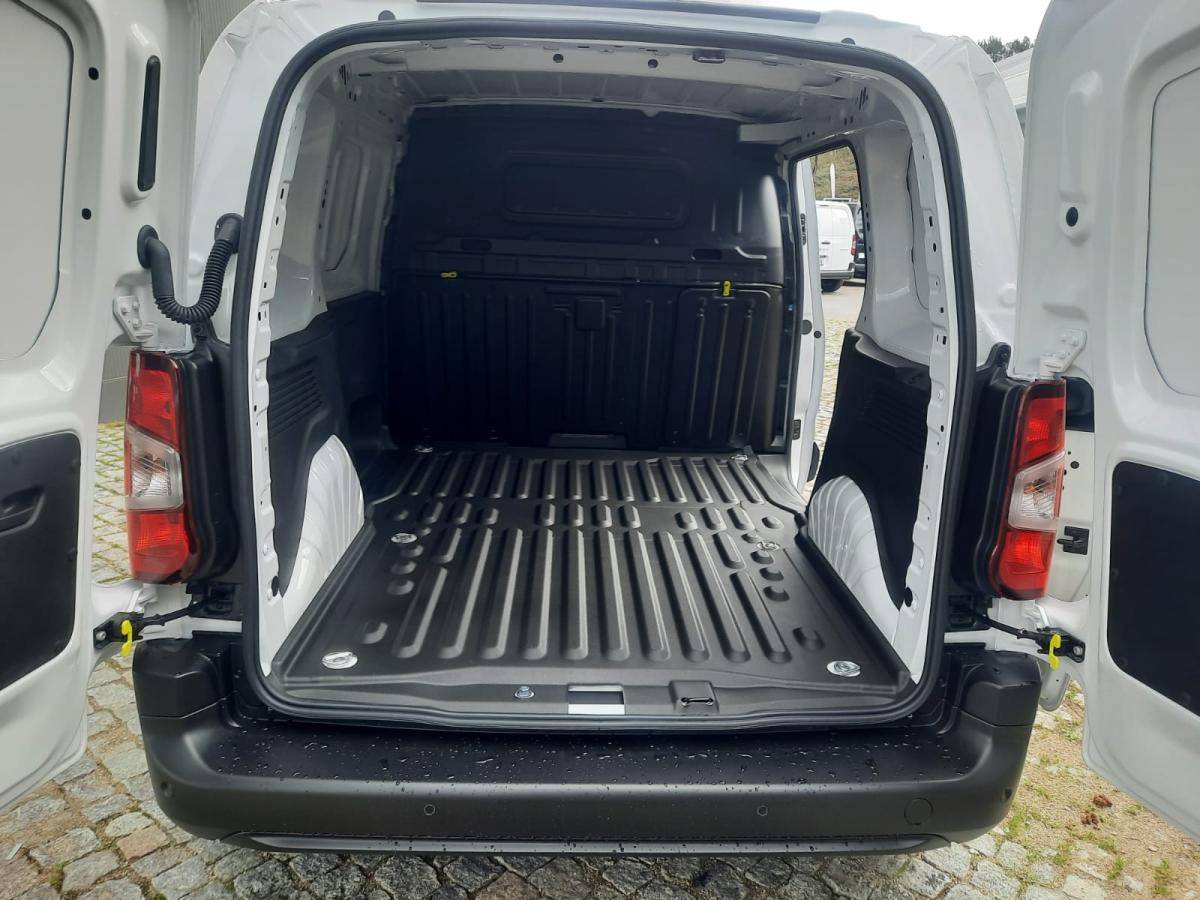 peugeot-partner-2026-diesel-1499cc