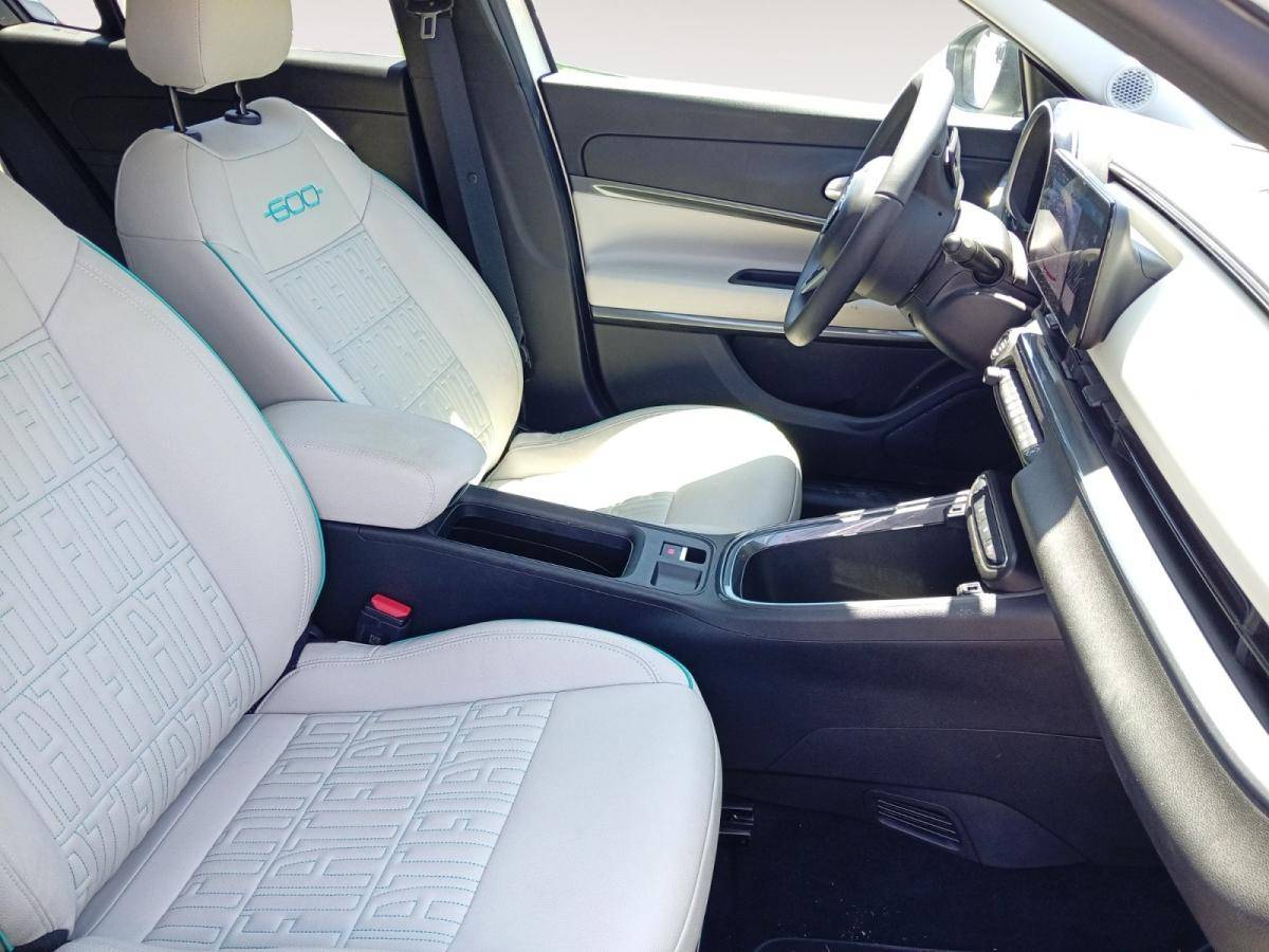 fiat-600-2024-gasolina-1199cc
