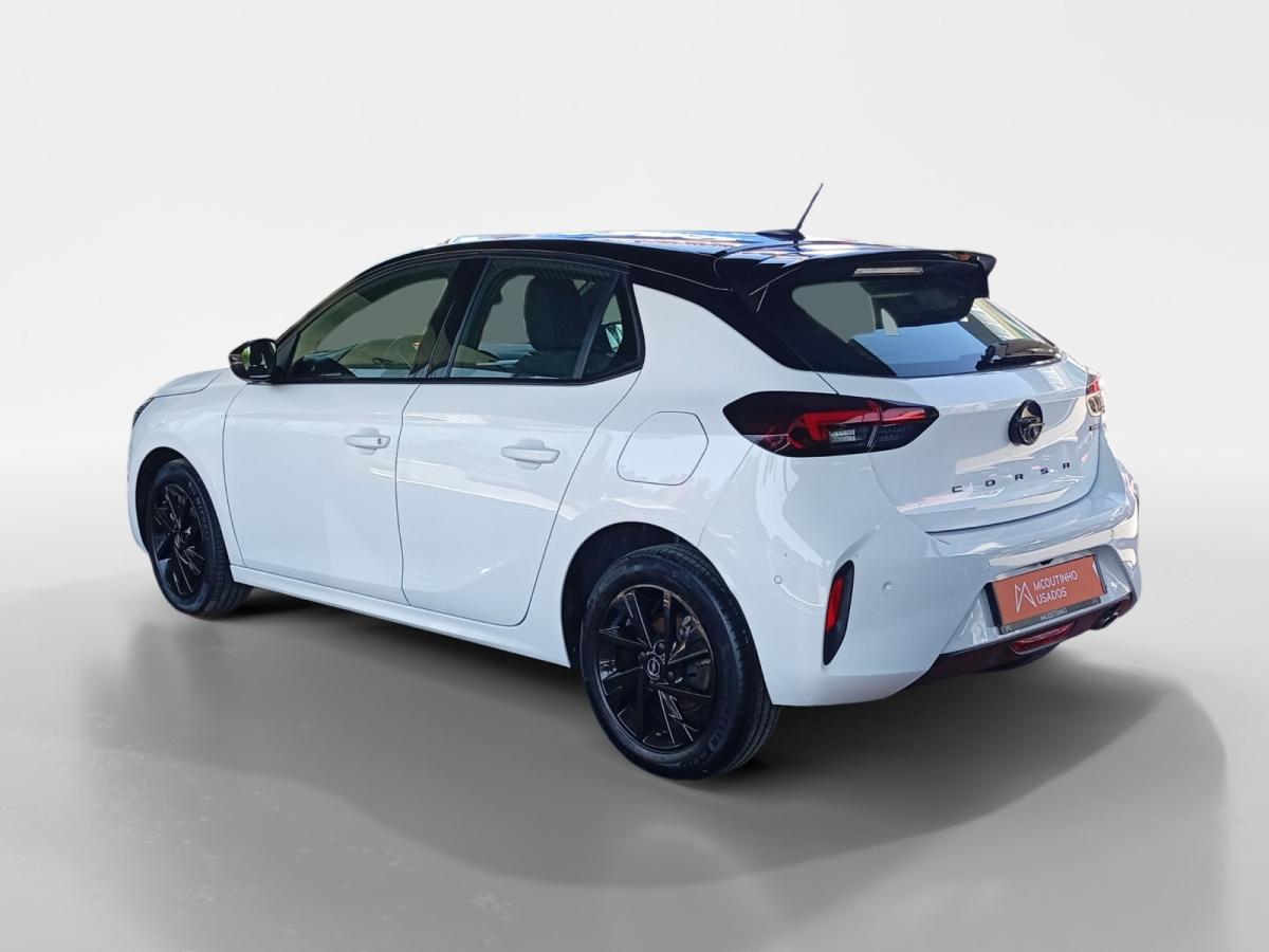 opel-corsa-2025-hibrido-a-gasolina-1199cc