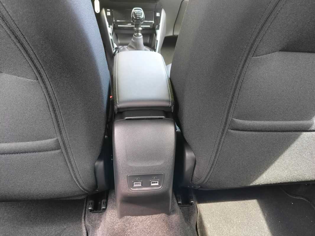 peugeot-2008-2024-gasolina-1199cc