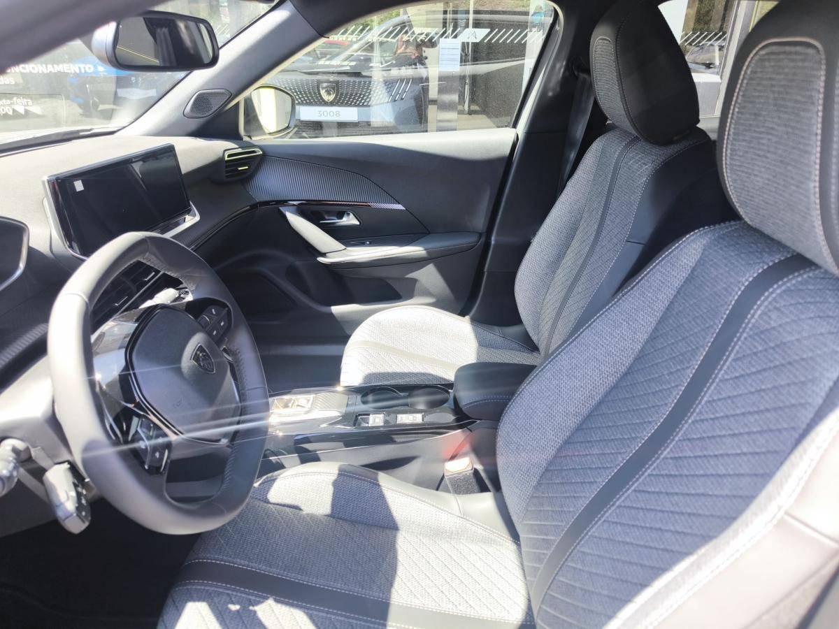 peugeot-2008-2026-gasolina-1199cc