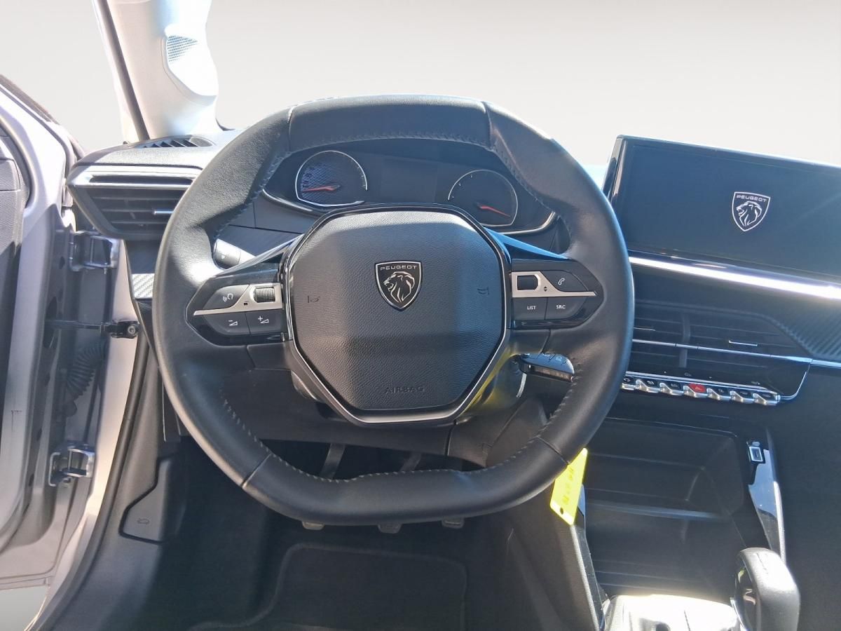peugeot-208-2024-gasolina-1199cc