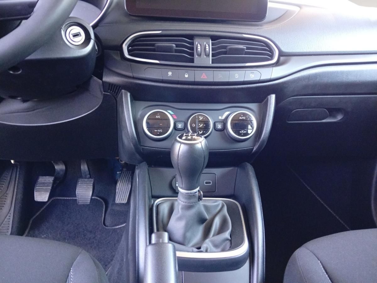 fiat-tipo-station-wagon-2023-gasolina-999cc