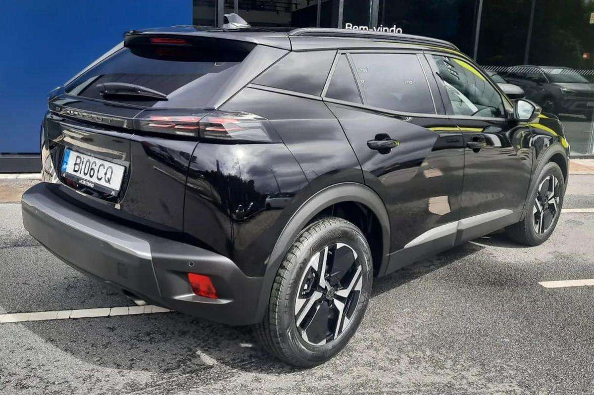 peugeot-2008-2024-gasolina-1199cc
