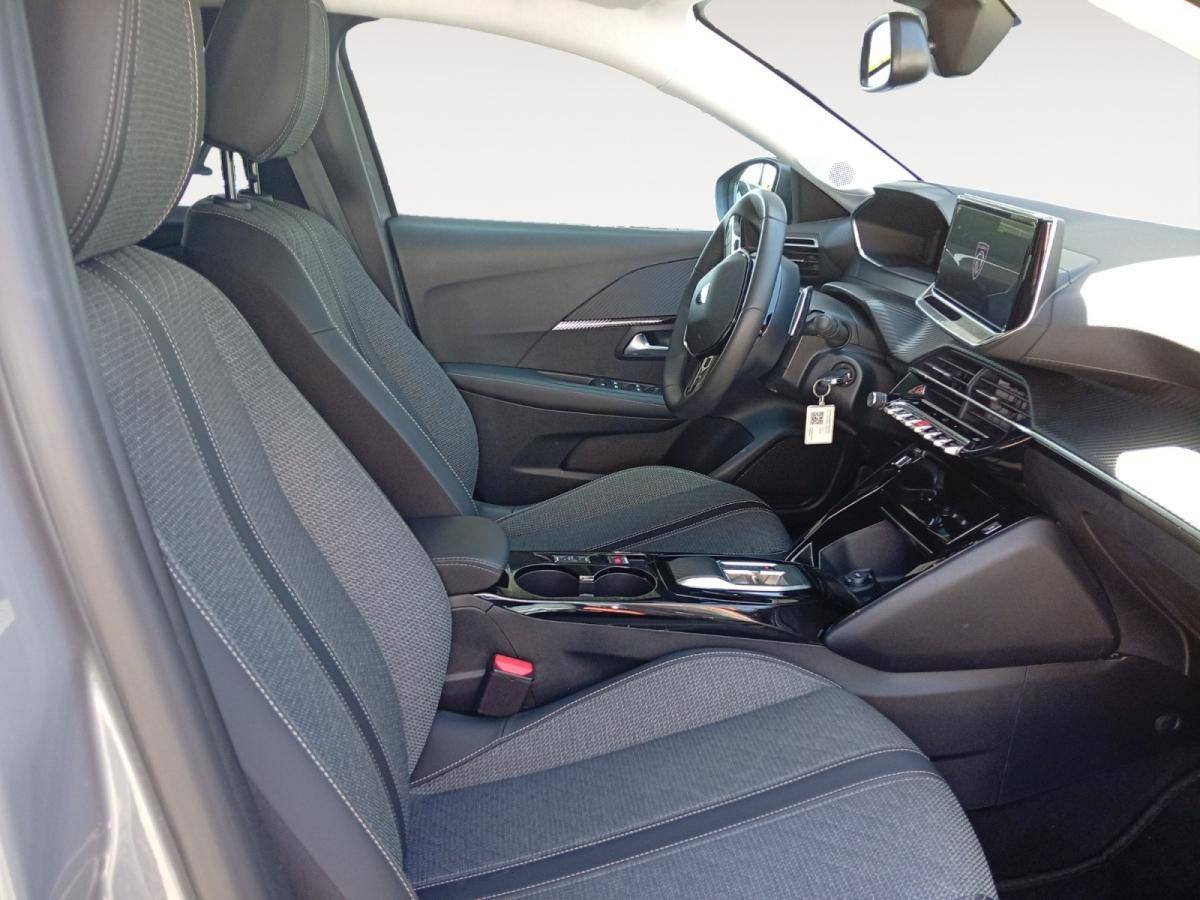 peugeot-208-2025-hibrido-a-gasolina-1199cc