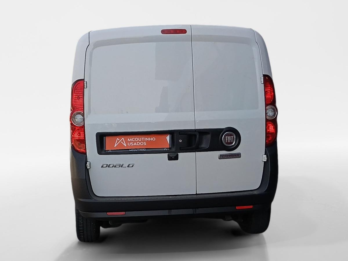fiat-doblo-2022-diesel-1598cc