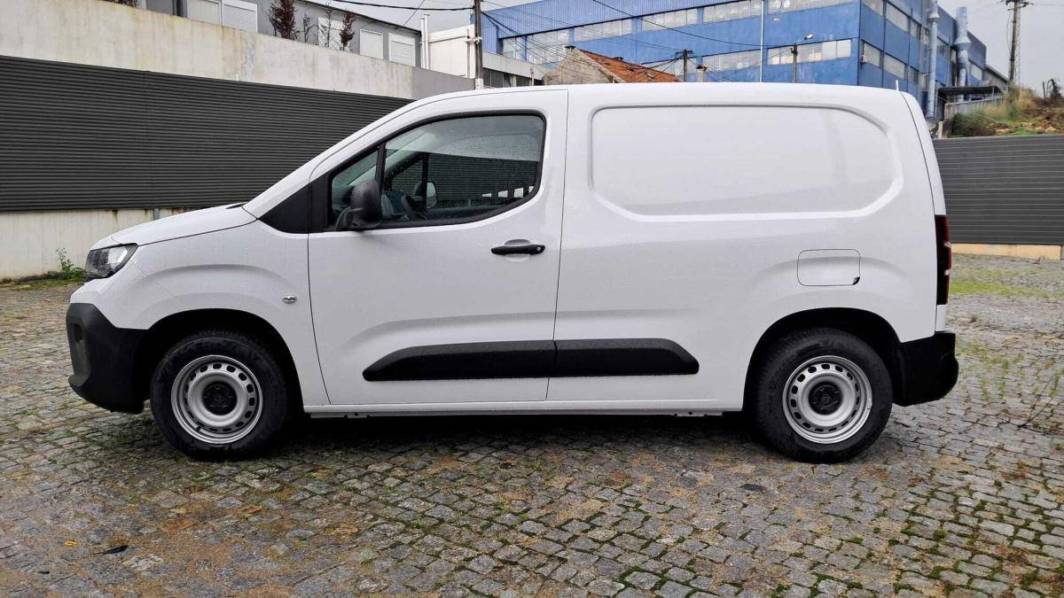 peugeot-partner-2026-diesel-1499cc