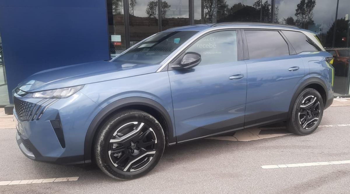 peugeot-5008-2026-hibrido-a-gasolina-1598cc