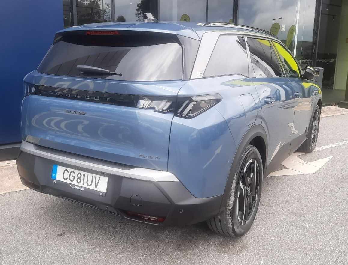peugeot-5008-2026-hibrido-a-gasolina-1598cc