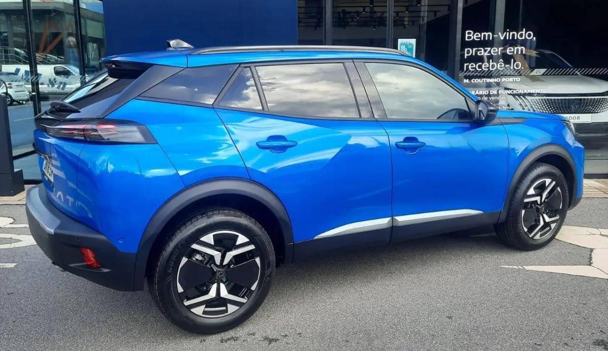 peugeot-2008-2024-gasolina-1199cc