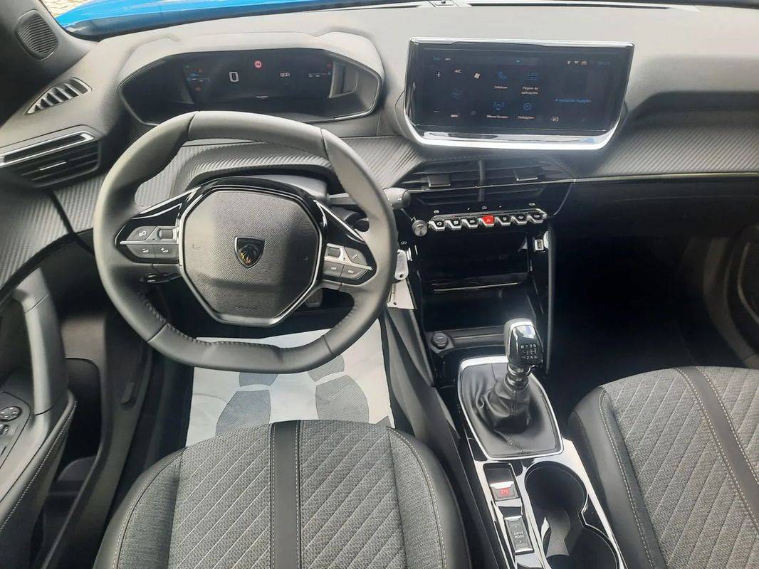 peugeot-2008-2024-gasolina-1199cc