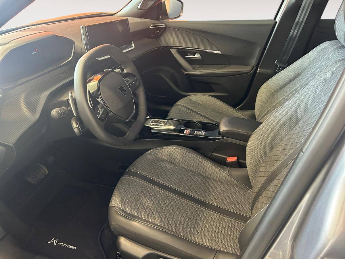 peugeot-2008-2025-hibrido-a-gasolina-1199cc