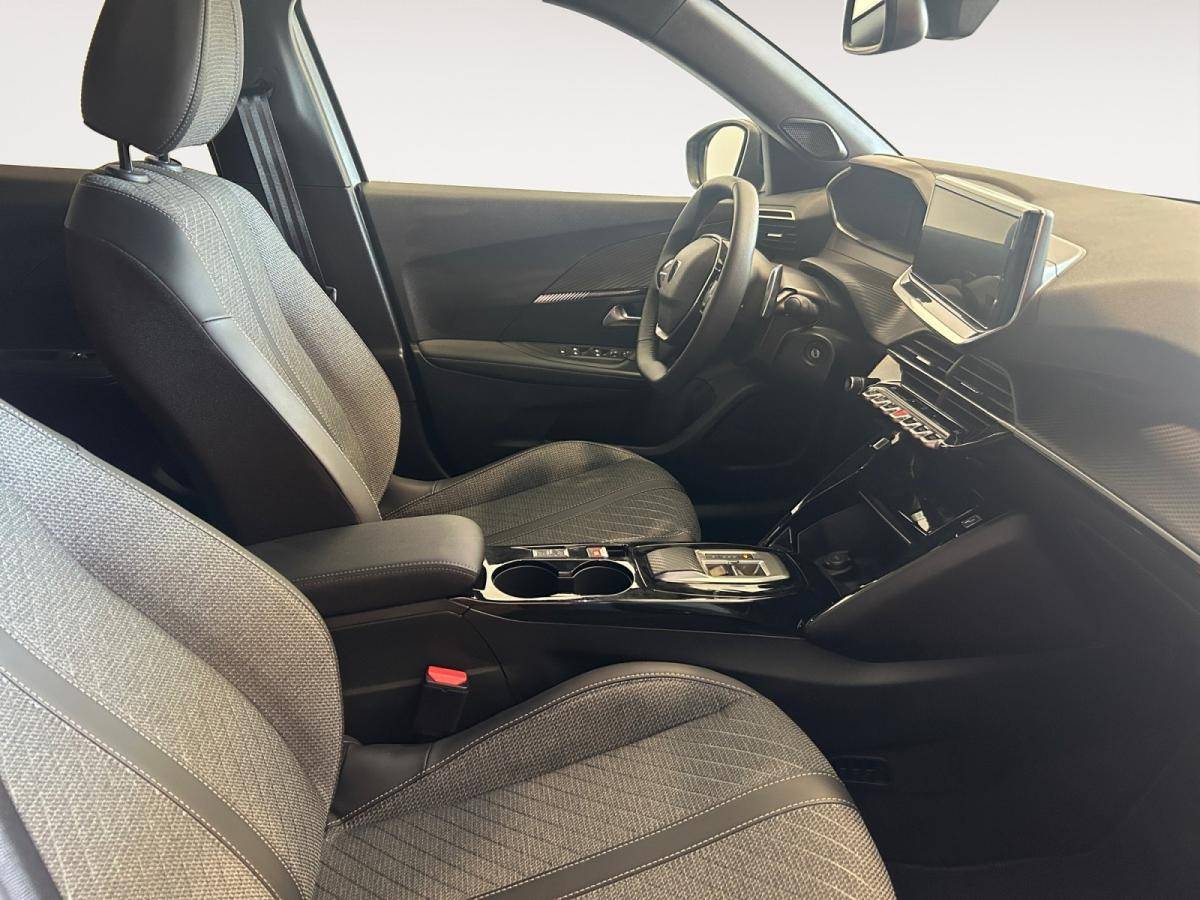 peugeot-2008-2025-hibrido-a-gasolina-1199cc