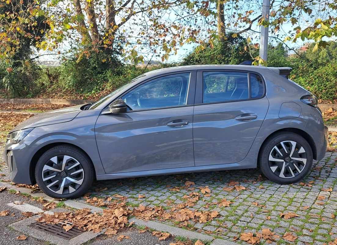 peugeot-208-2024-gasolina-1199cc