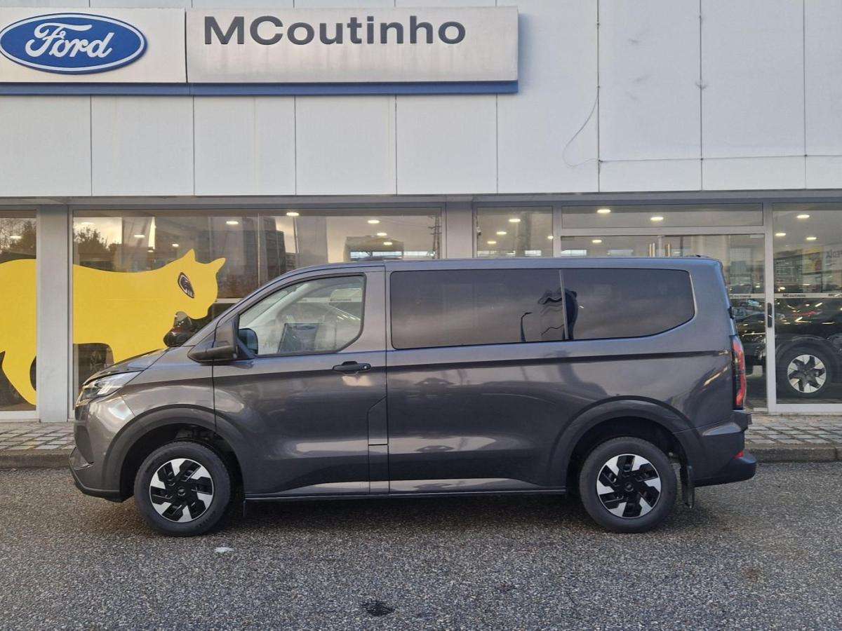 ford-transit-custom-2026-eletrico-0cc