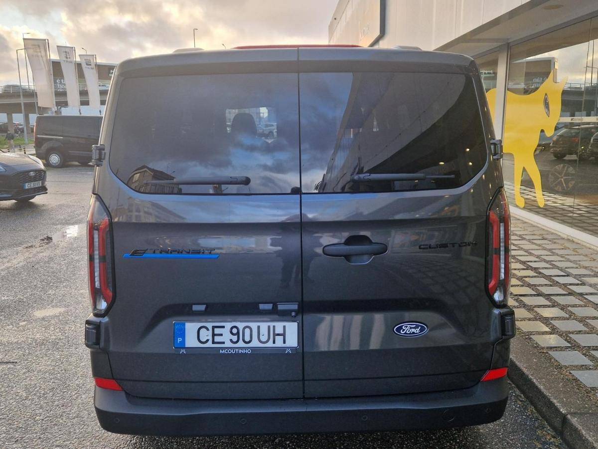 ford-transit-custom-2026-eletrico-0cc