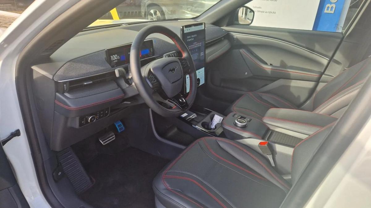 ford-mustang-2025-eletrico-0cc