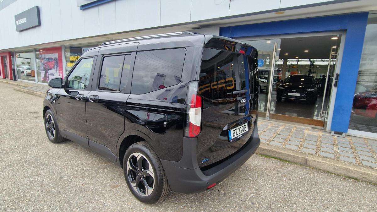 ford-tourneo-courier-2025-eletrico-0cc
