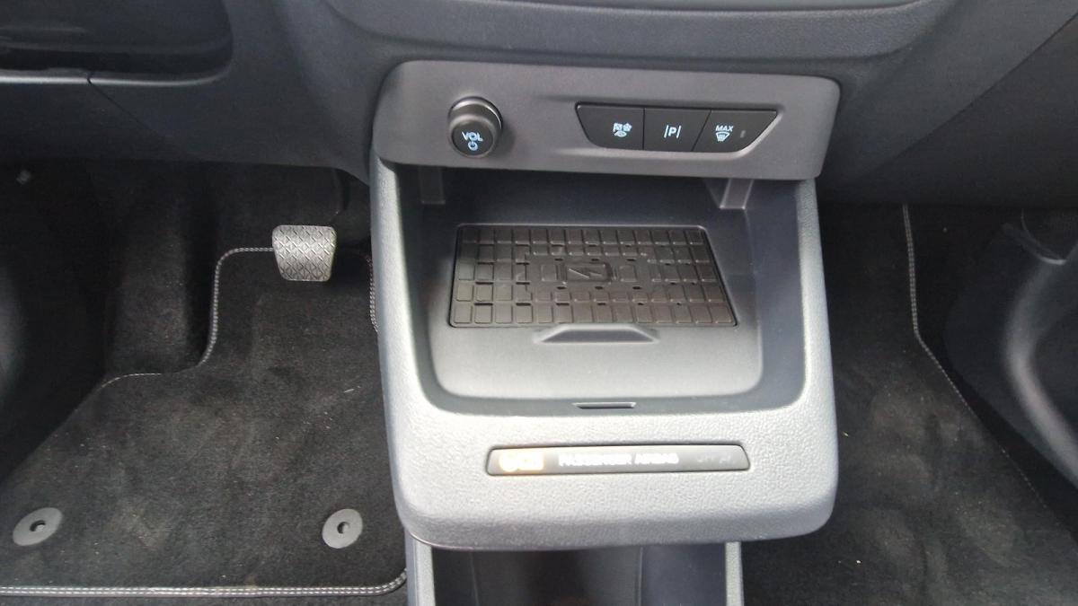 ford-tourneo-courier-2025-eletrico-0cc
