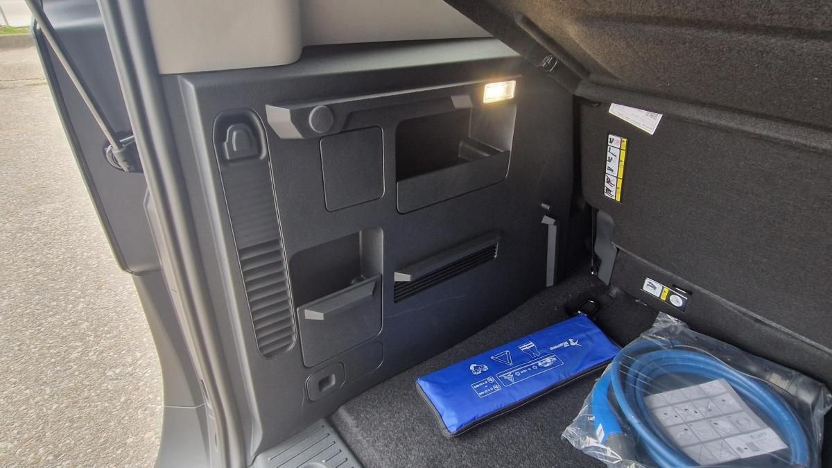ford-tourneo-courier-2025-eletrico-0cc