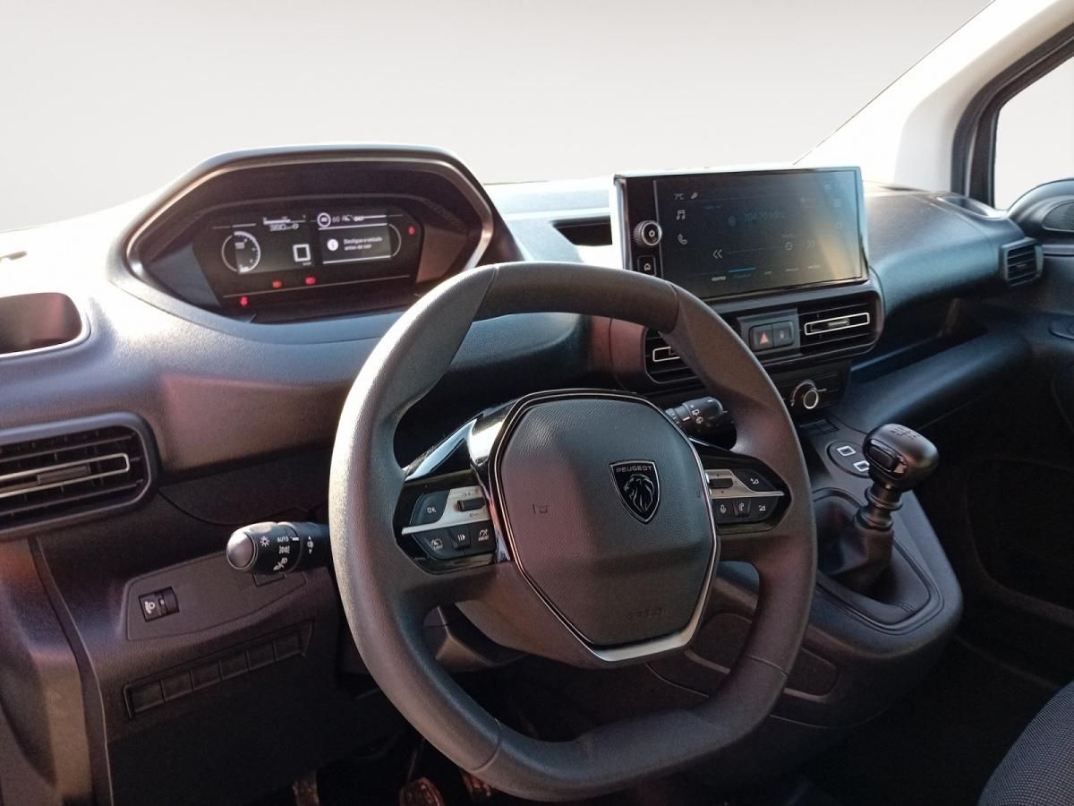 peugeot-partner-2025-diesel-1499cc