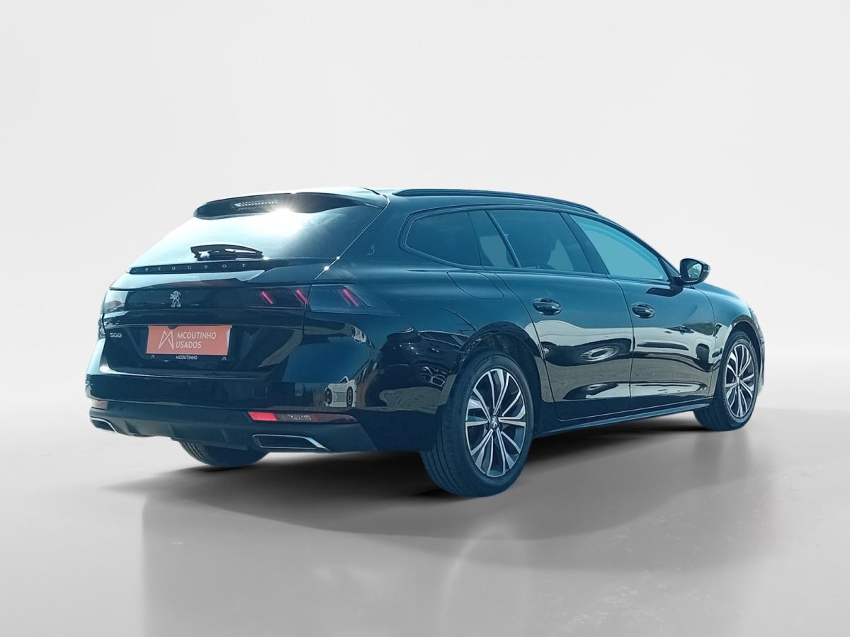 peugeot-508-sw-2023-diesel-1499cc