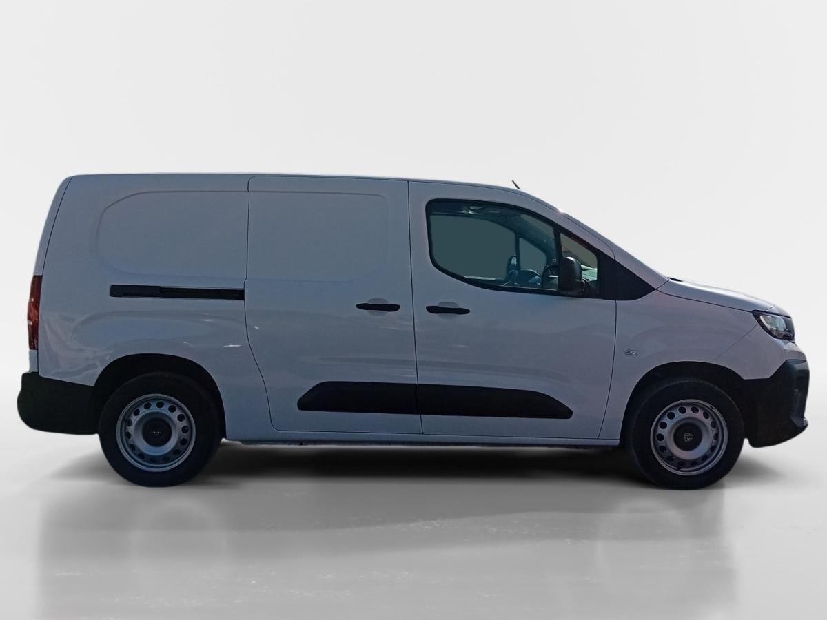 peugeot-partner-2025-diesel-1499cc