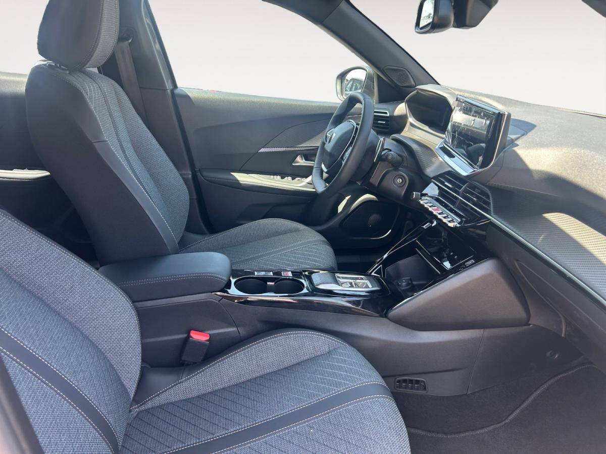 peugeot-2008-2025-hibrido-a-gasolina-1199cc