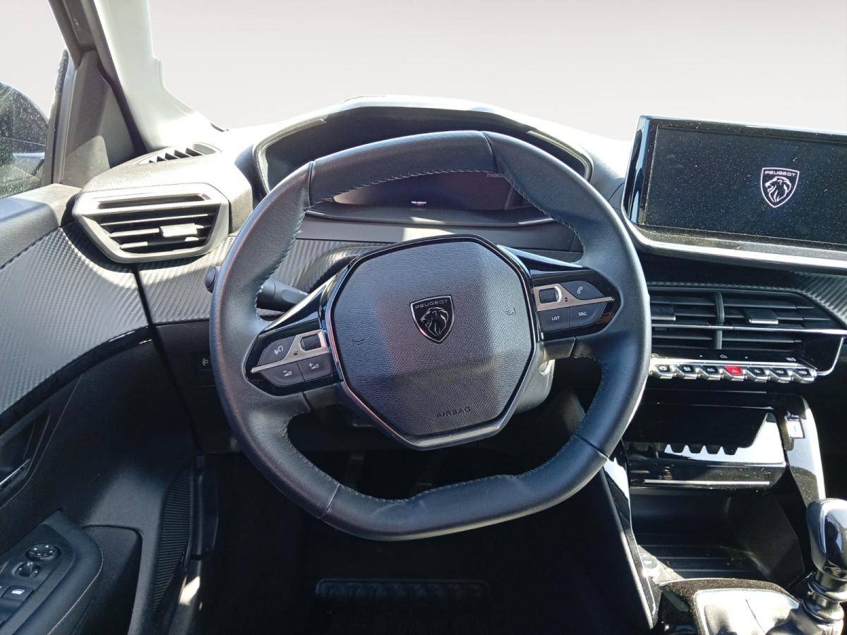 peugeot-208-2025-gasolina-1199cc