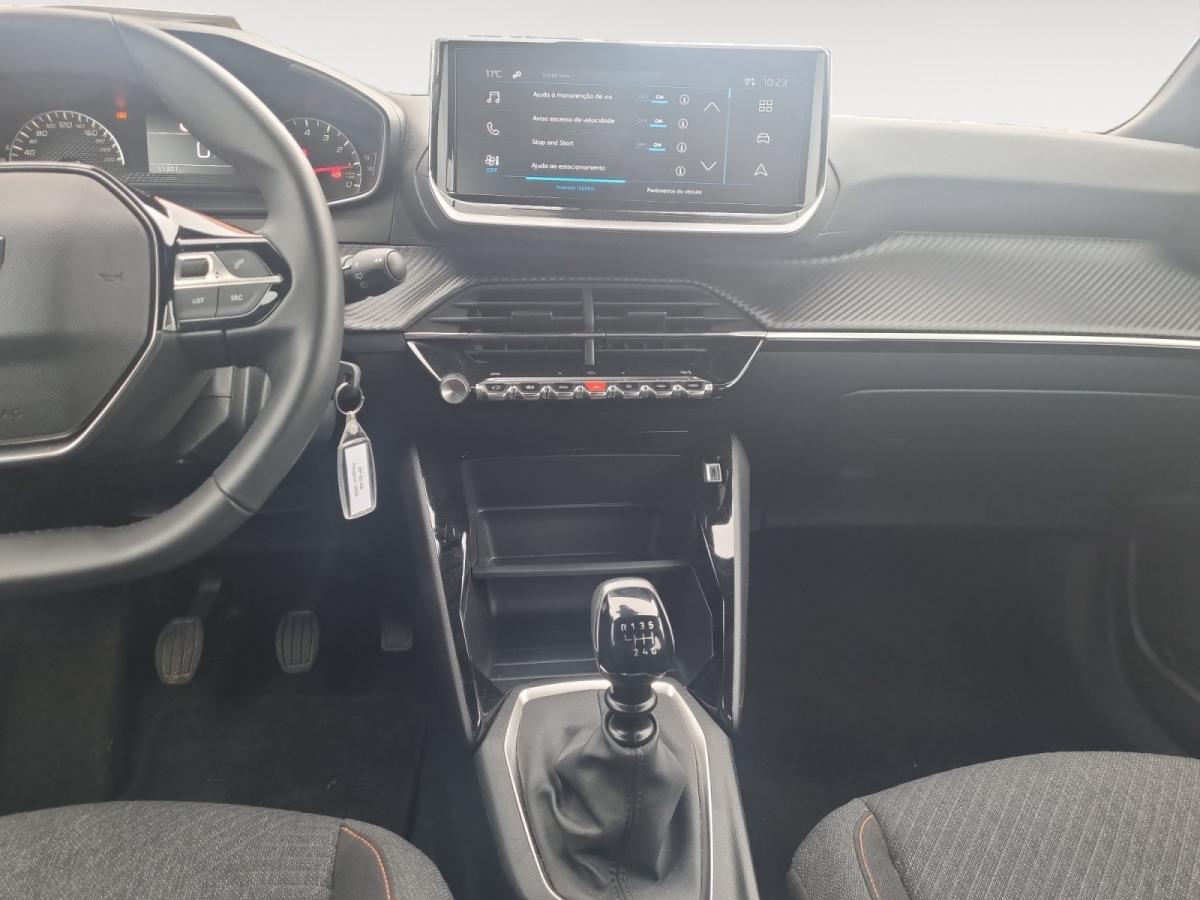 peugeot-2008-2024-gasolina-1199cc