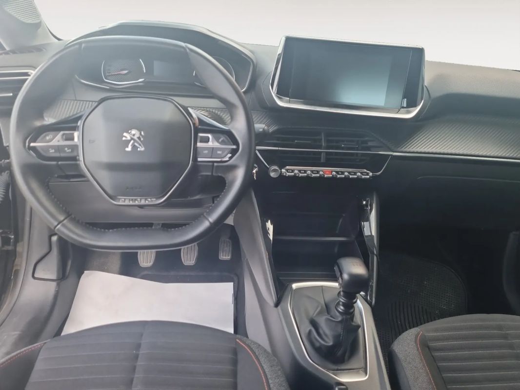 peugeot-208-2023-gasolina-1199cc
