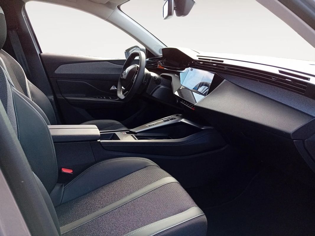 peugeot-308-sw-2024-diesel-1499cc